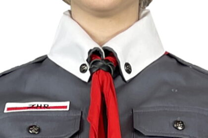 Gwizdek harcerski – do czego służy i dlaczego jest ważnym elementem wyposażenia?